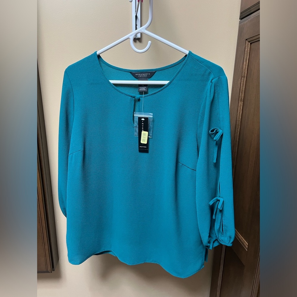 Investments blouse